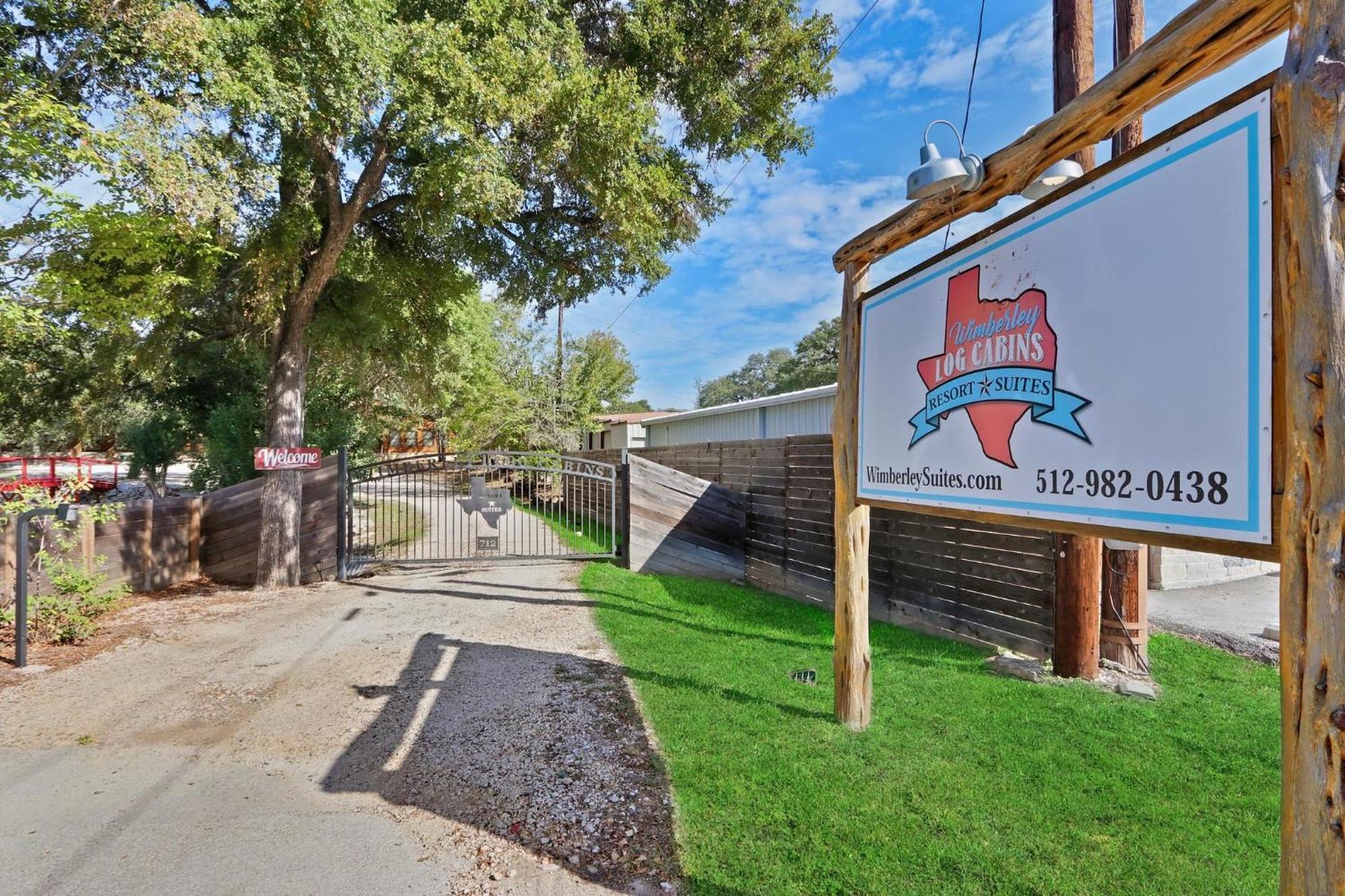 Wimberley Log Cabins Resort And Suites- The Oak Lodge المظهر الخارجي الصورة